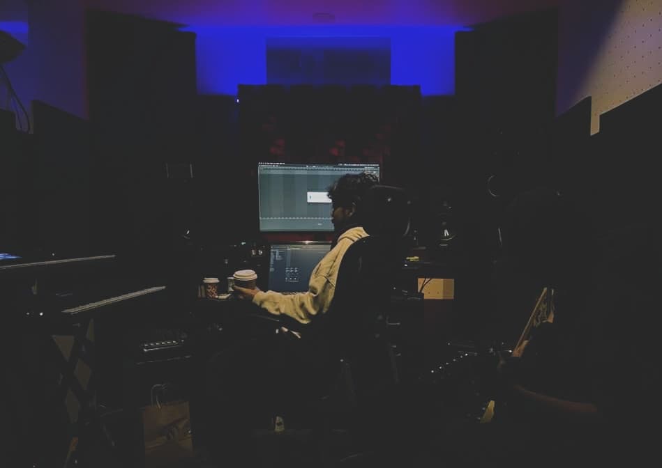 Jagot Jit working in studio